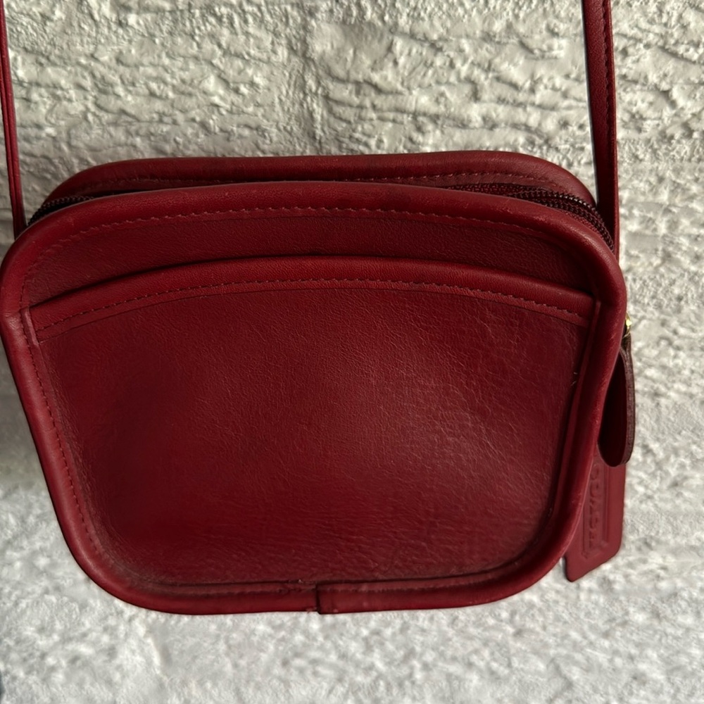 Vintage 90s Coach Hadley Leather Crossbody Bag
